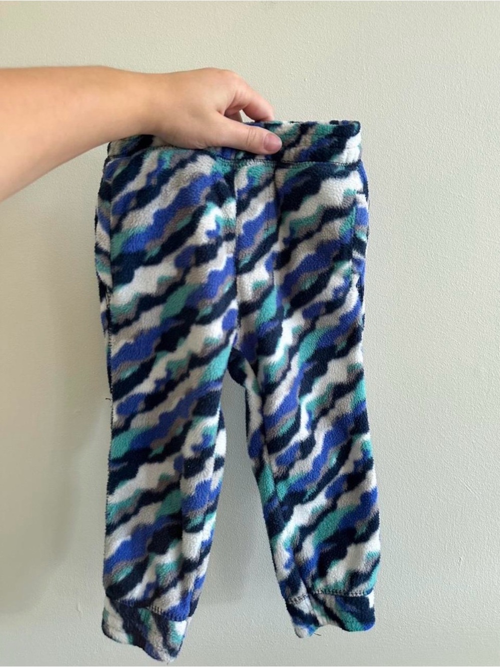 Eddie Bauer Kids Fleece Joggers - Blue, Teal & White Wave Print